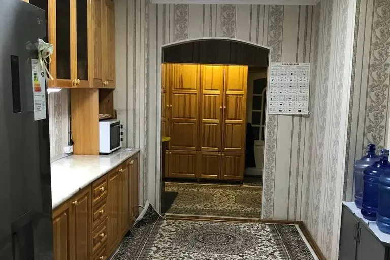 В продаже 5-комн. квартира, 106 м²