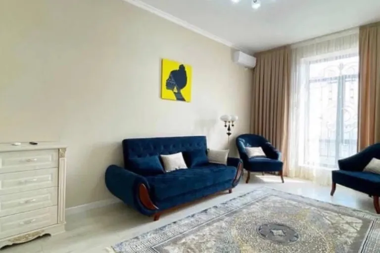 В продаже 2-комн. квартира, 57 м²