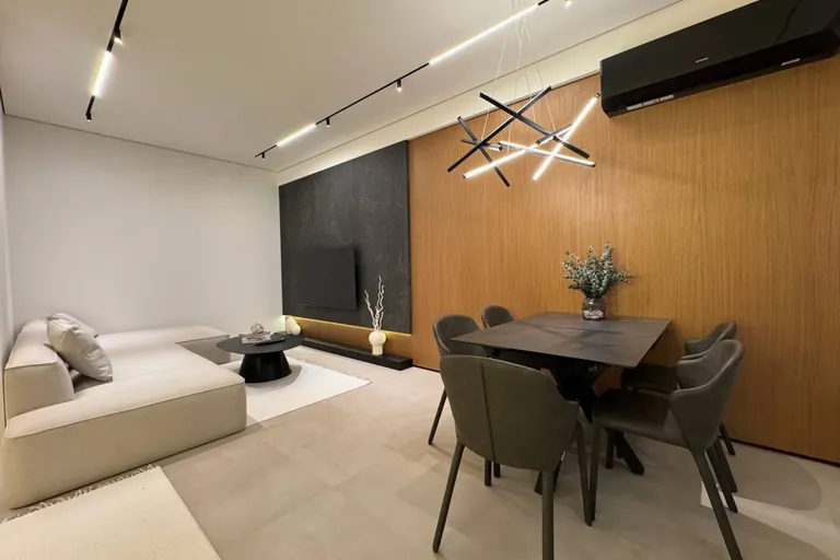 В продаже 3-комн. квартира, 166 м²