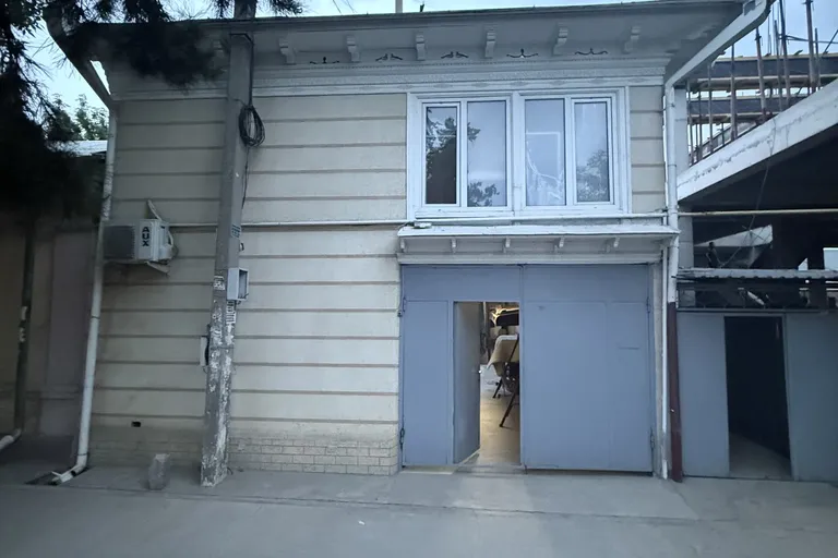 В продаже дом, 220 м², 2 этажа, 2,5 сот.