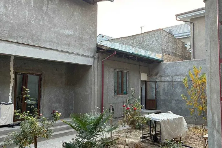 В продаже дом, 300 м², 2 этажа, 5 сот.
