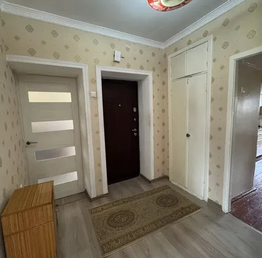 В продаже 3-комн. квартира, 77 м²
