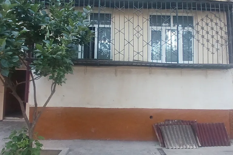 Сотувда 3 хонали квартира, 72 м²