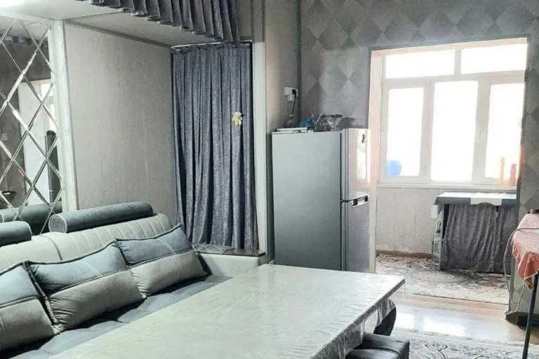 В продаже 5-комн. квартира, 94 м²