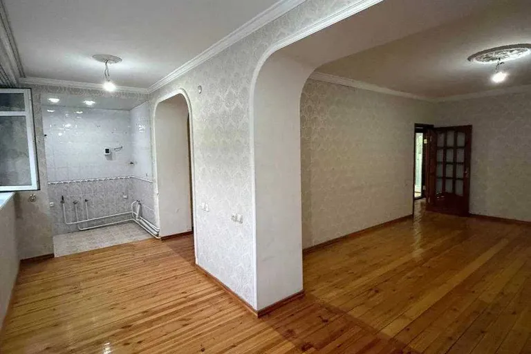 В продаже 3-комн. квартира, 80 м²