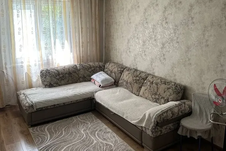 В продаже 2-комн. квартира, 40 м²