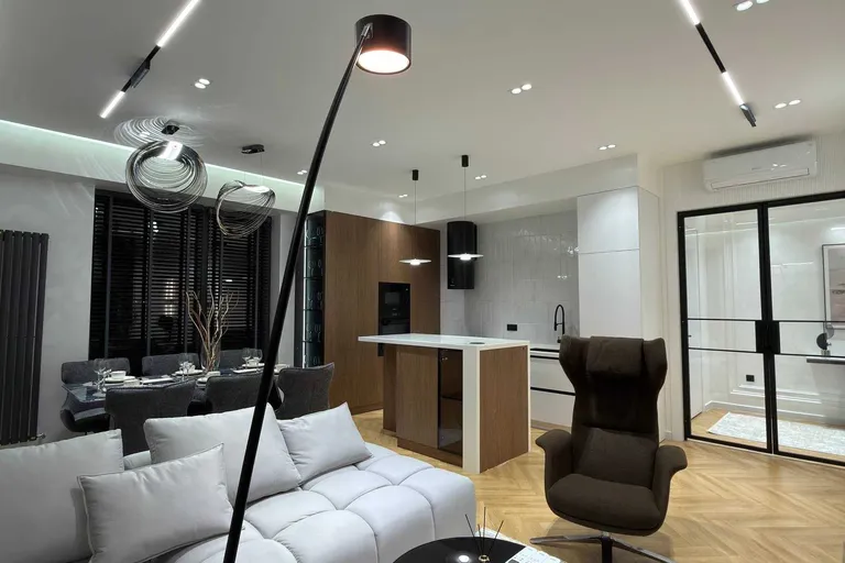 В продаже 3-комн. квартира, 91 м²
