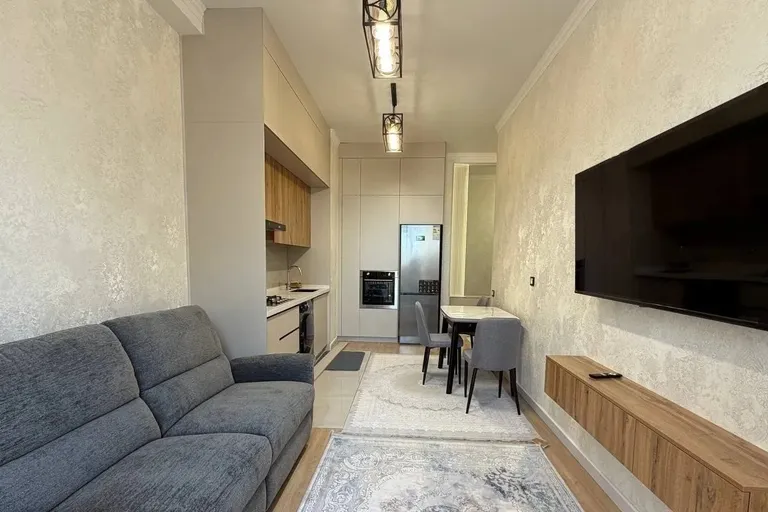 В продаже 1-комн. квартира, 40 м²