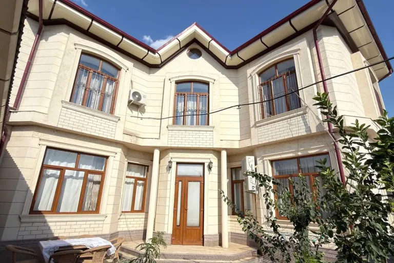 В продаже дом, 227 м², 2 этажа, 3 сот.