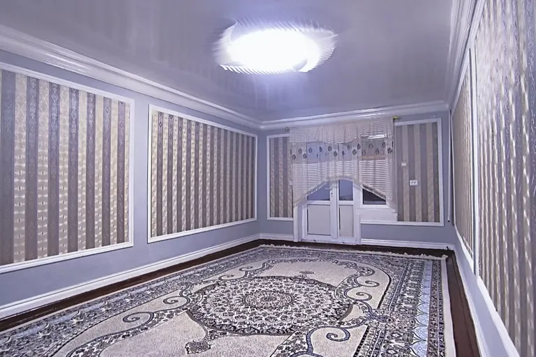Сотувда уй, 130 м², 1 қаватли, 4 сот.