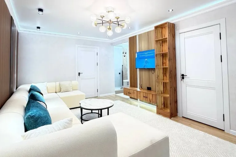 В продаже 4-комн. квартира, 76 м²
