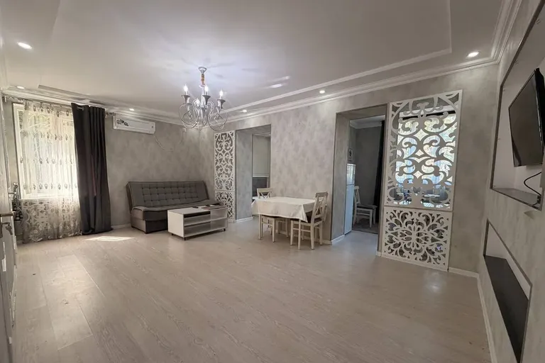 В продаже 1-комн. квартира, 43 м²