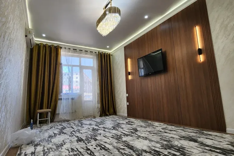 В продаже 1-комн. квартира, 43 м²