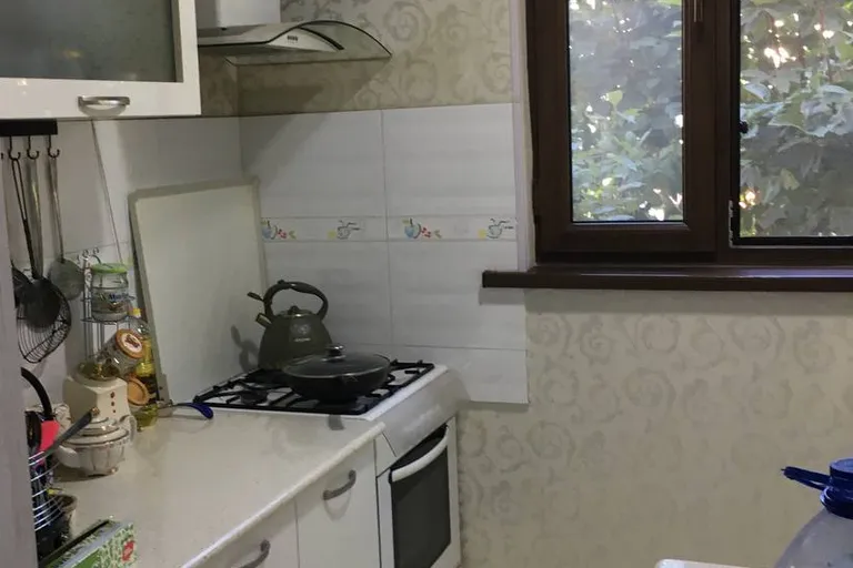 Сотувда 3 хонали квартира, 67 м²