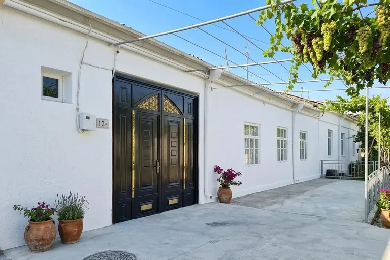 В продаже дом, 170 м², 1 этаж, 5 сот.