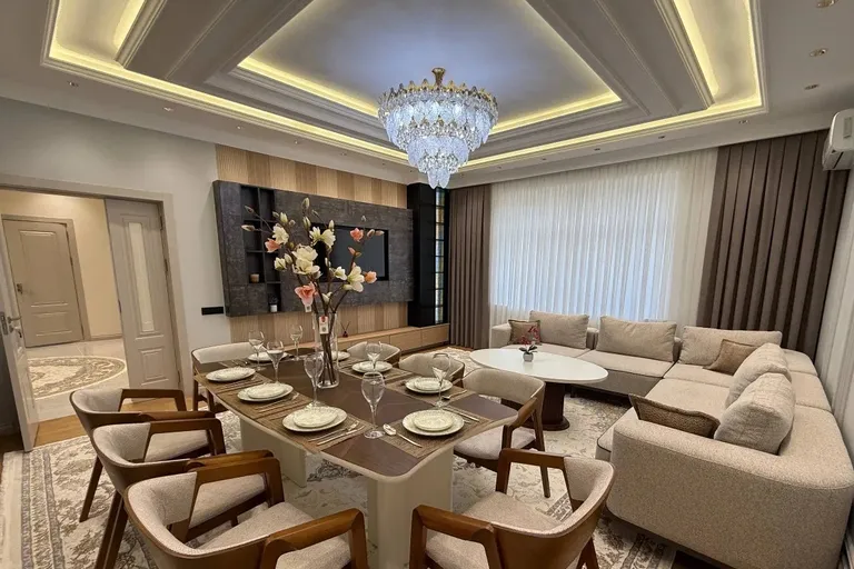 В продаже 4-комн. квартира, 130 м²