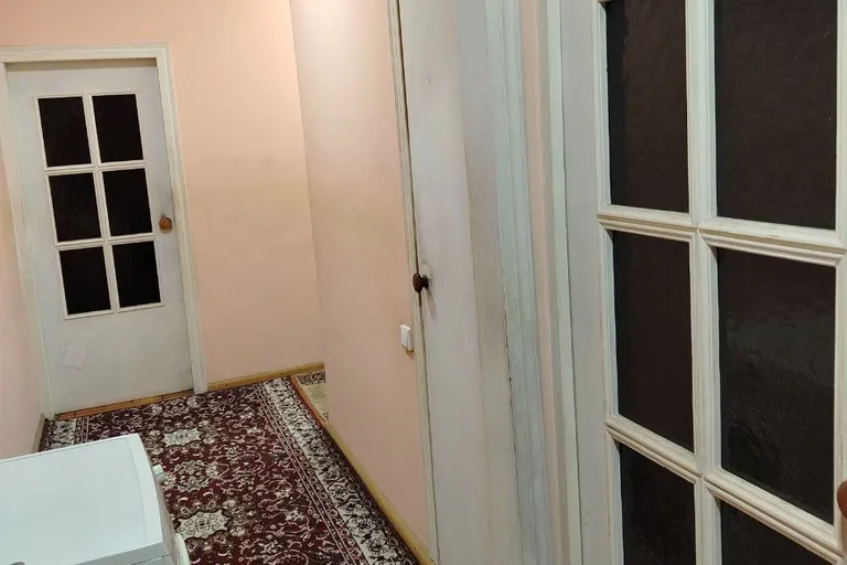 Сотувда 2 хонали квартира, 57 м²