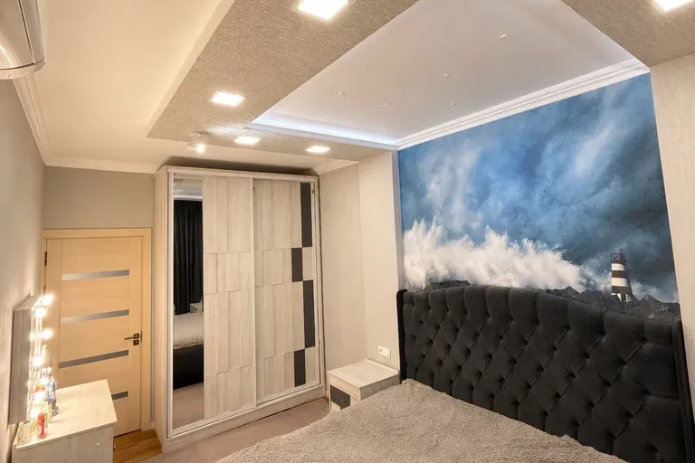 В продаже 2-комн. квартира, 65 м²