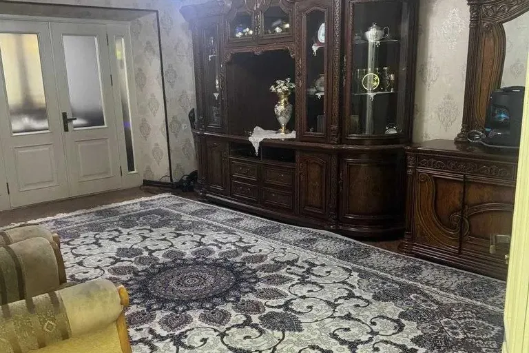 В продаже 3-комн. квартира, 60 м²