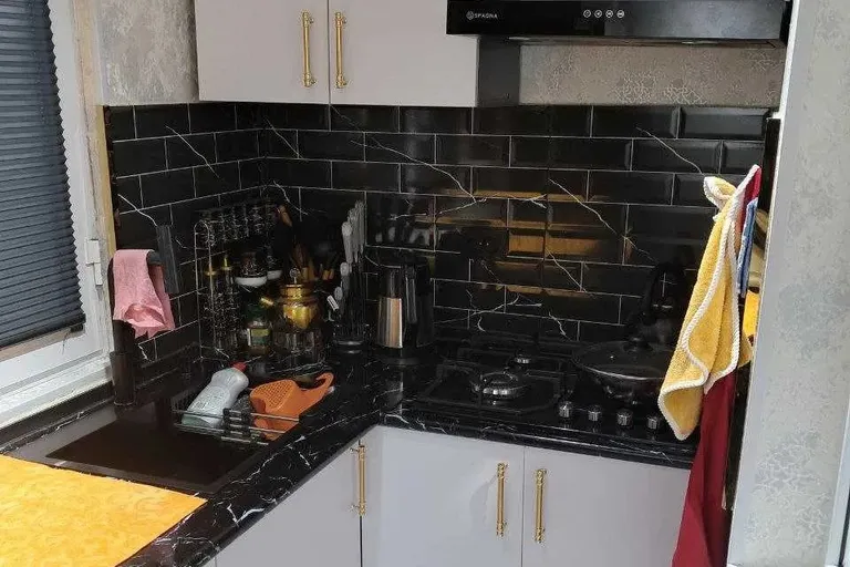 В продаже 3-комн. квартира, 65 м²