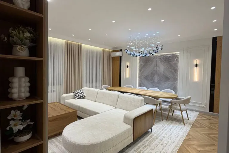 Сотувда 4 хонали квартира, 130 м²