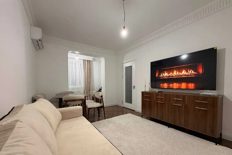 В продаже 2-комн. квартира, 50 м²