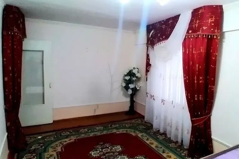 Сотувда 1 хонали квартира, 52 м²