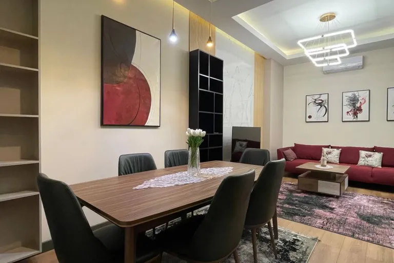 В продаже 3-комн. квартира, 91 м²