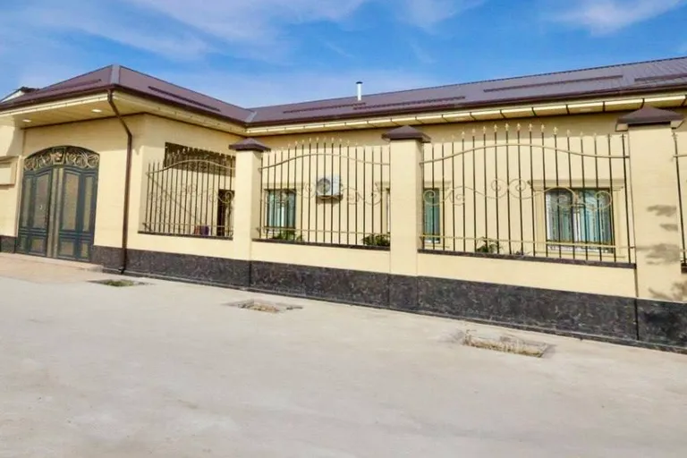 Сотувда уй, 300 м², 1 қаватли, 6 сот.