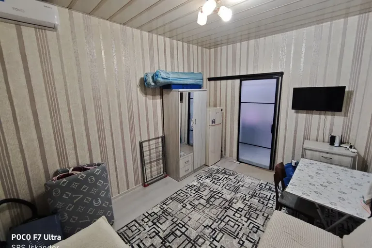 Сотувда 1 хонали квартира, 20 м²