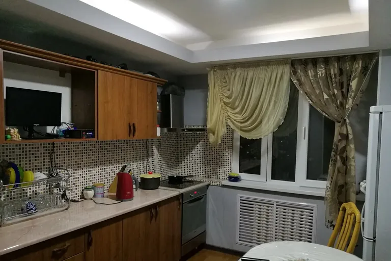 В продаже 2-комн. квартира, 75 м²