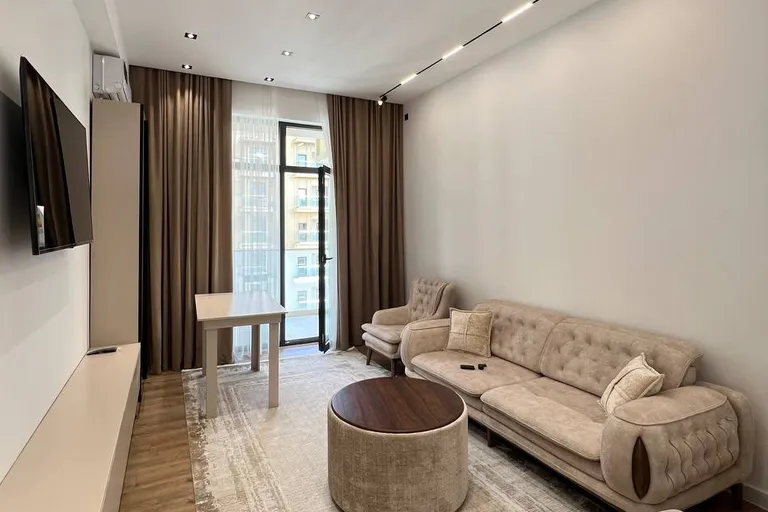 В продаже 2-комн. квартира, 70 м²