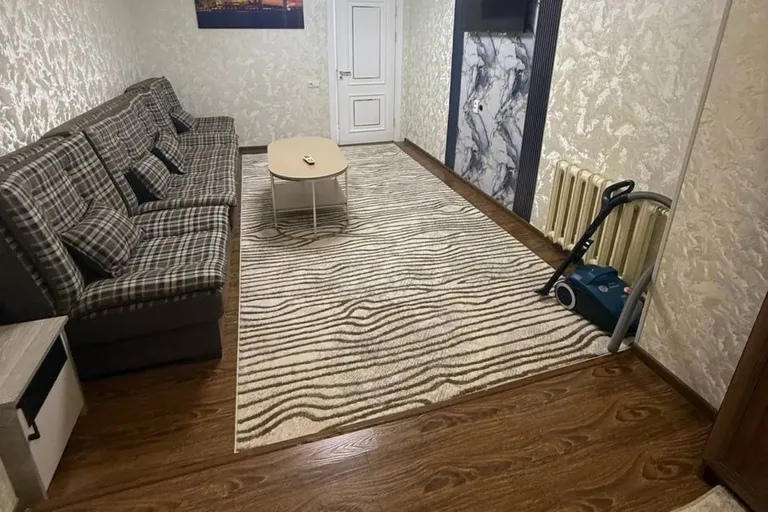 В продаже 2-комн. квартира, 56 м²