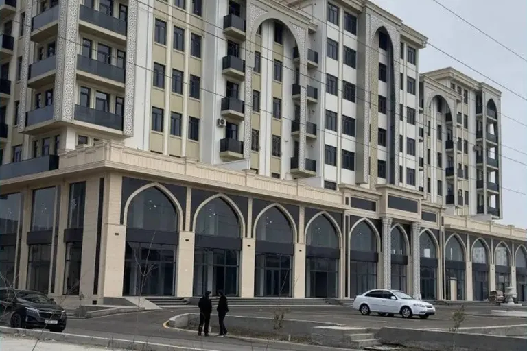 Сотувда 2 хонали квартира, 58 м²