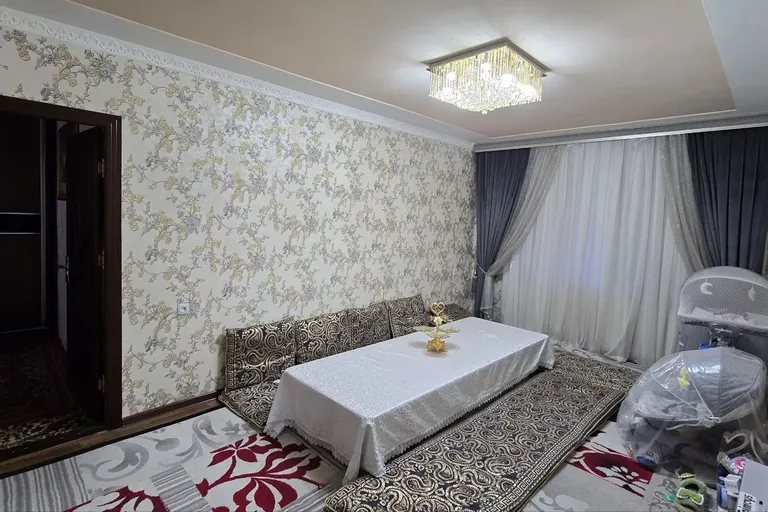 Сотувда 4 хонали квартира, 100 м²