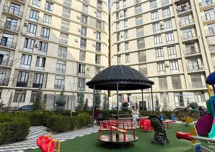 Сотувда 3 хонали квартира, 115 м²