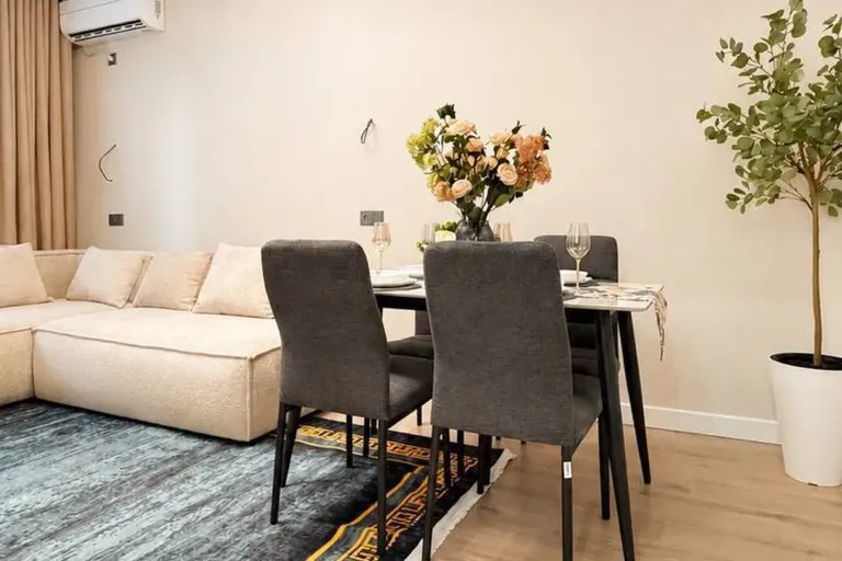 Сотувда 2 хонали квартира, 41 м²