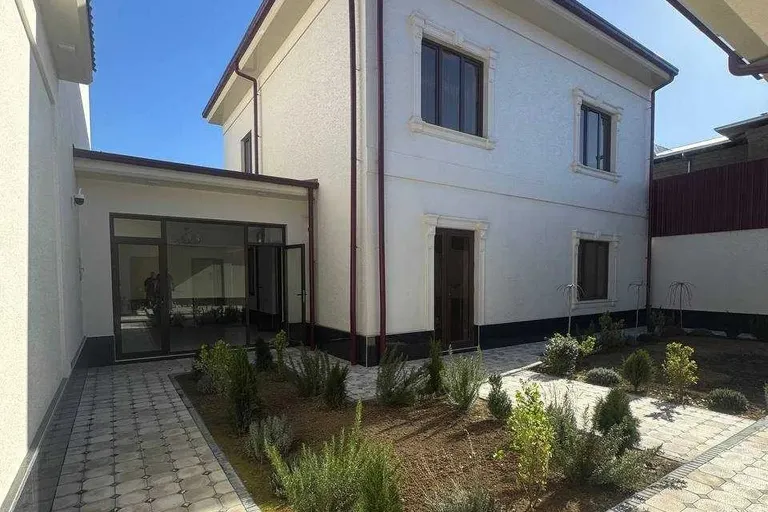 В продаже дом, 210 м², 2 этажа, 2,5 сот.