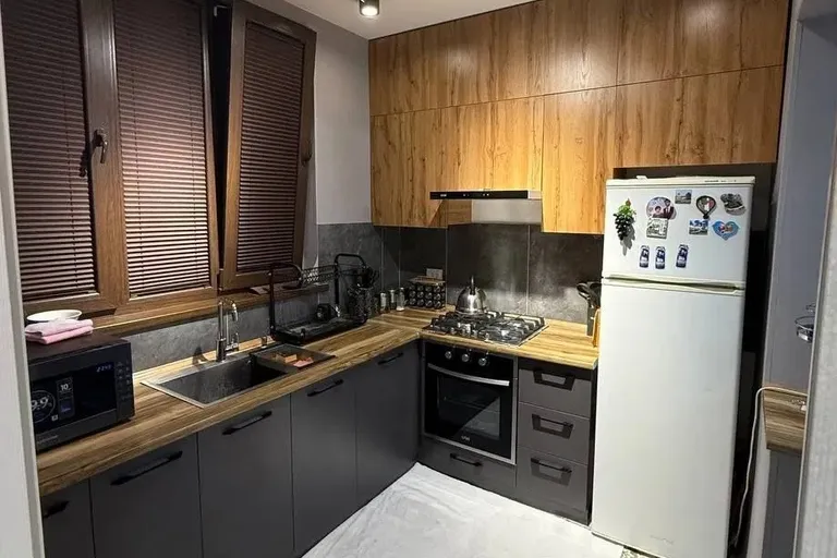 В продаже 2-комн. квартира, 65 м²