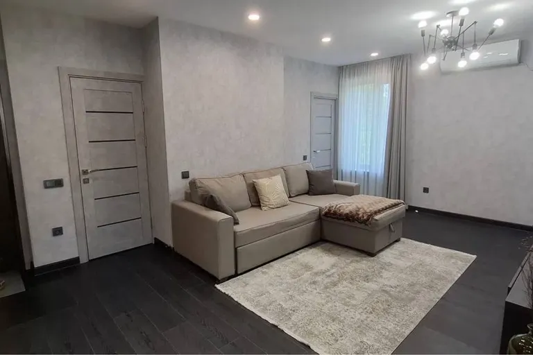 В продаже 2-комн. квартира, 45 м²