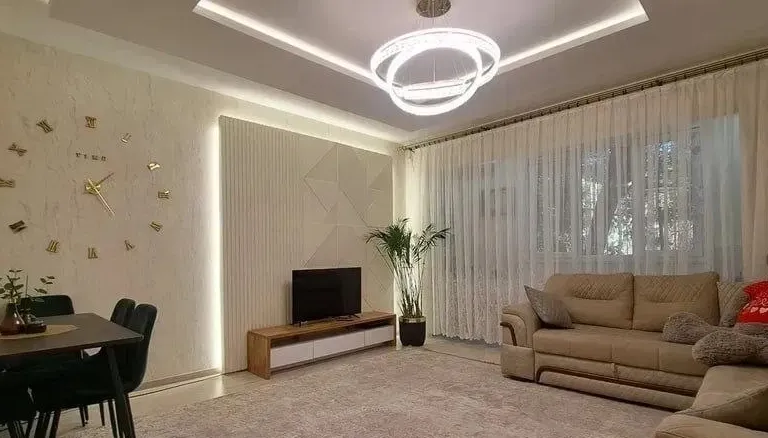 В продаже 2-комн. квартира, 58 м²