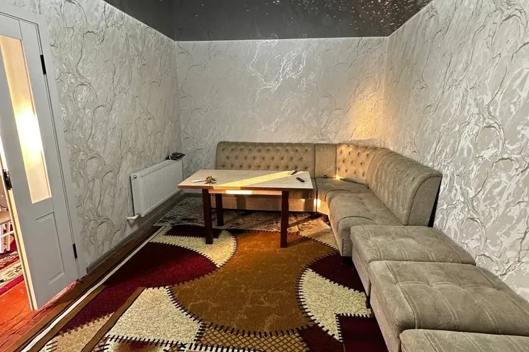 В продаже 4-комн. квартира, 65 м²
