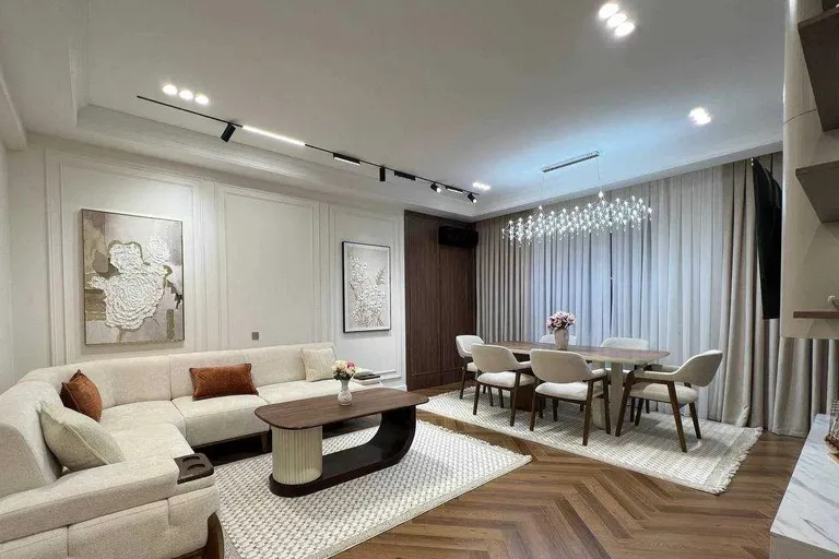В продаже 4-комн. квартира, 111 м²