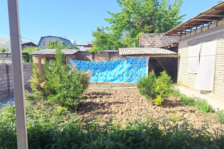 Сотувда ер участкаси, 4 сот.