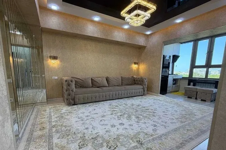 В продаже 2-комн. квартира, 54 м²