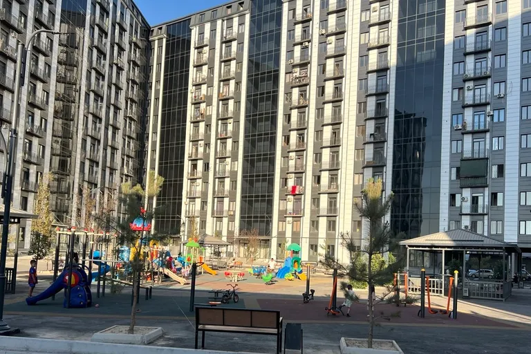 В продаже 2-комн. квартира, 42 м²