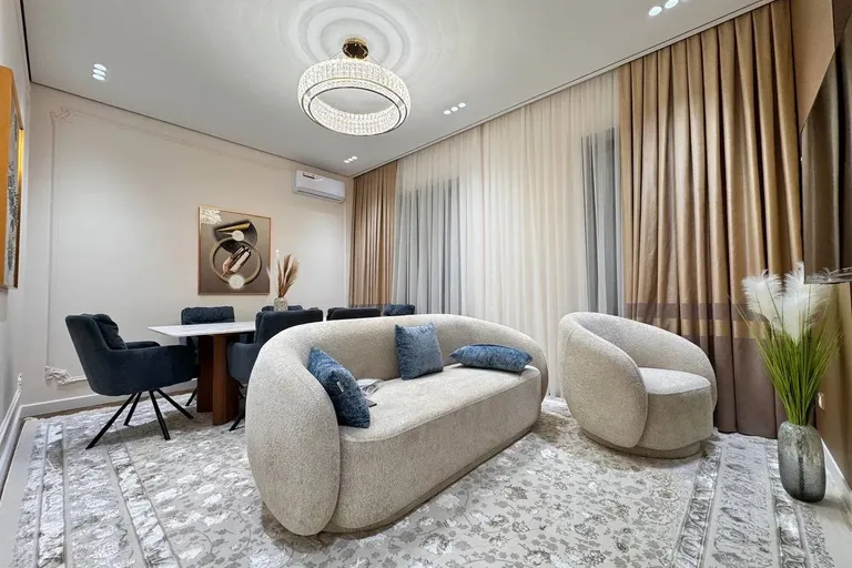 В продаже 5-комн. квартира, 122 м²