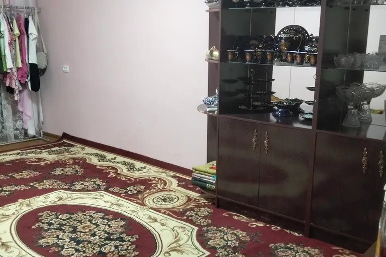 В продаже 4-комн. квартира, 75 м²