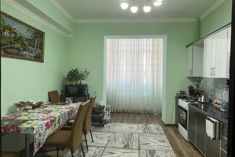 В продаже 1-комн. квартира, 62.5 м²