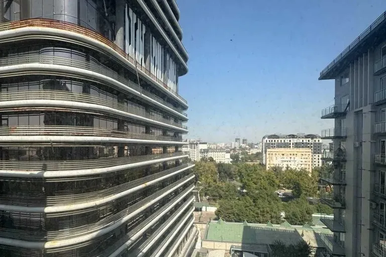 В продаже 4-комн. квартира, 103 м²